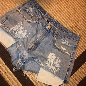 Levi’s Shorts size Medium high waisted